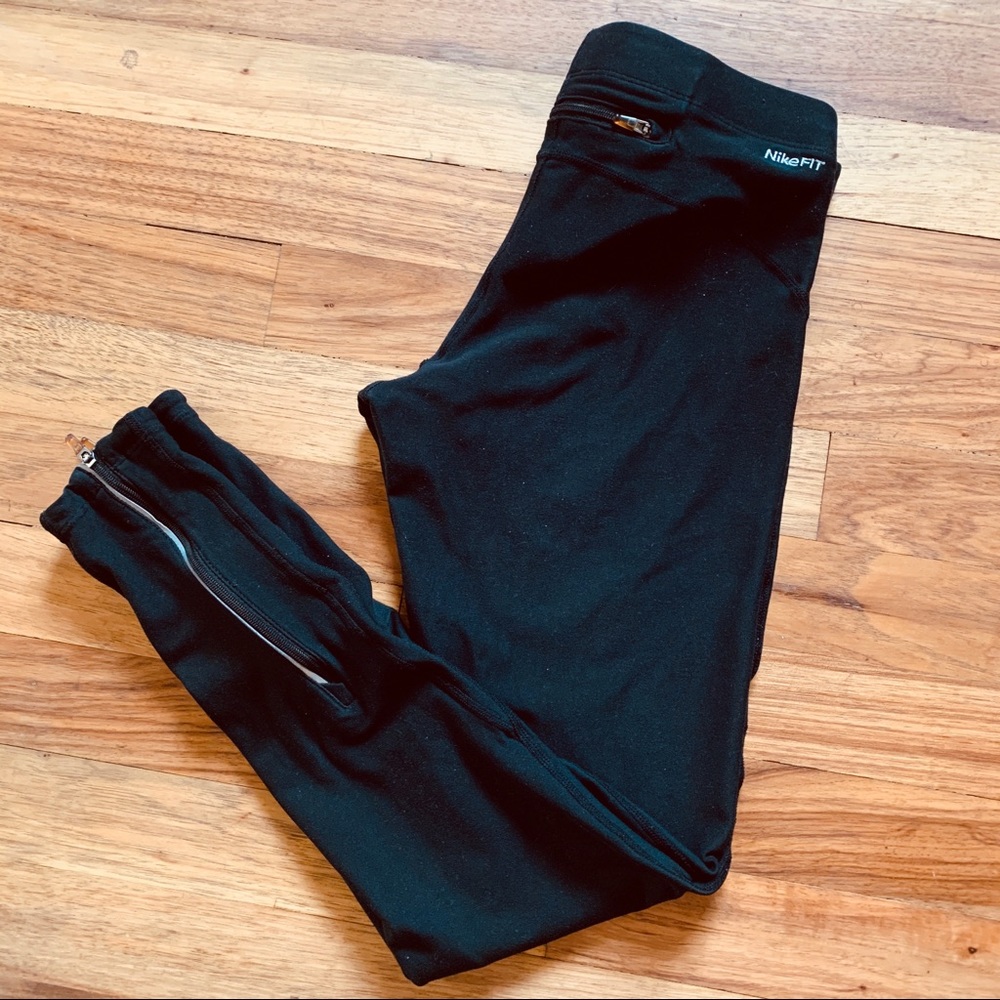Nike black leggings